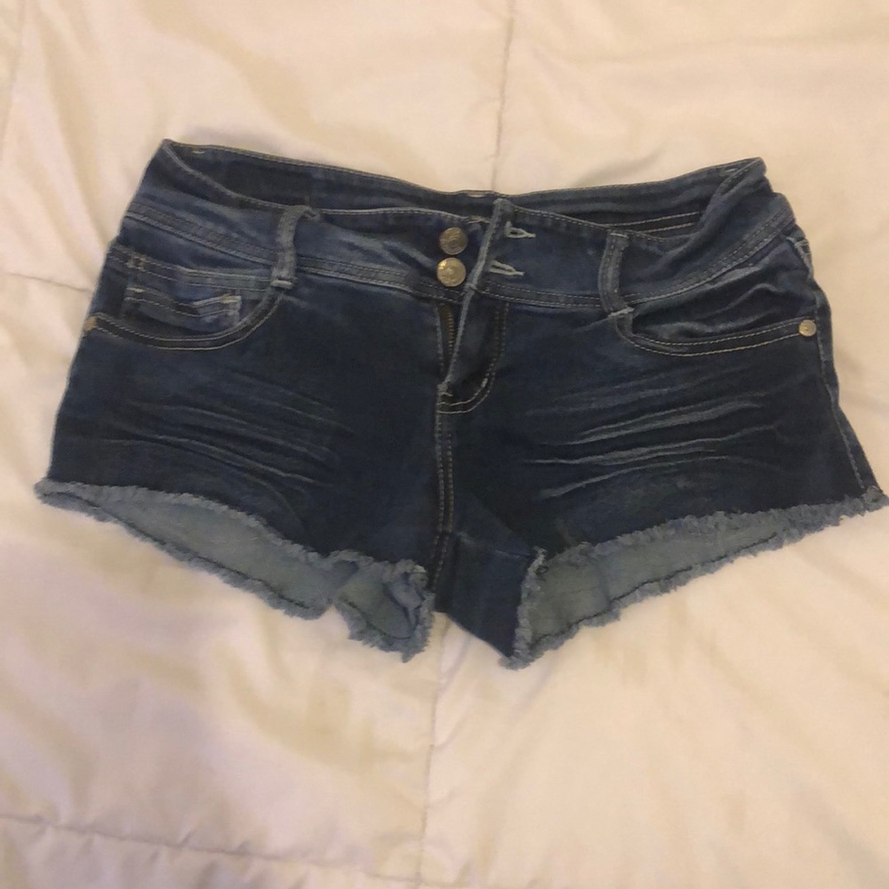 Size 9 Paris Blues Jean Shorts